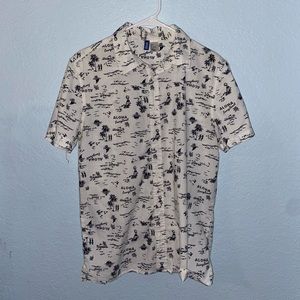 Divided by H & M Hawaiian Shirt Small